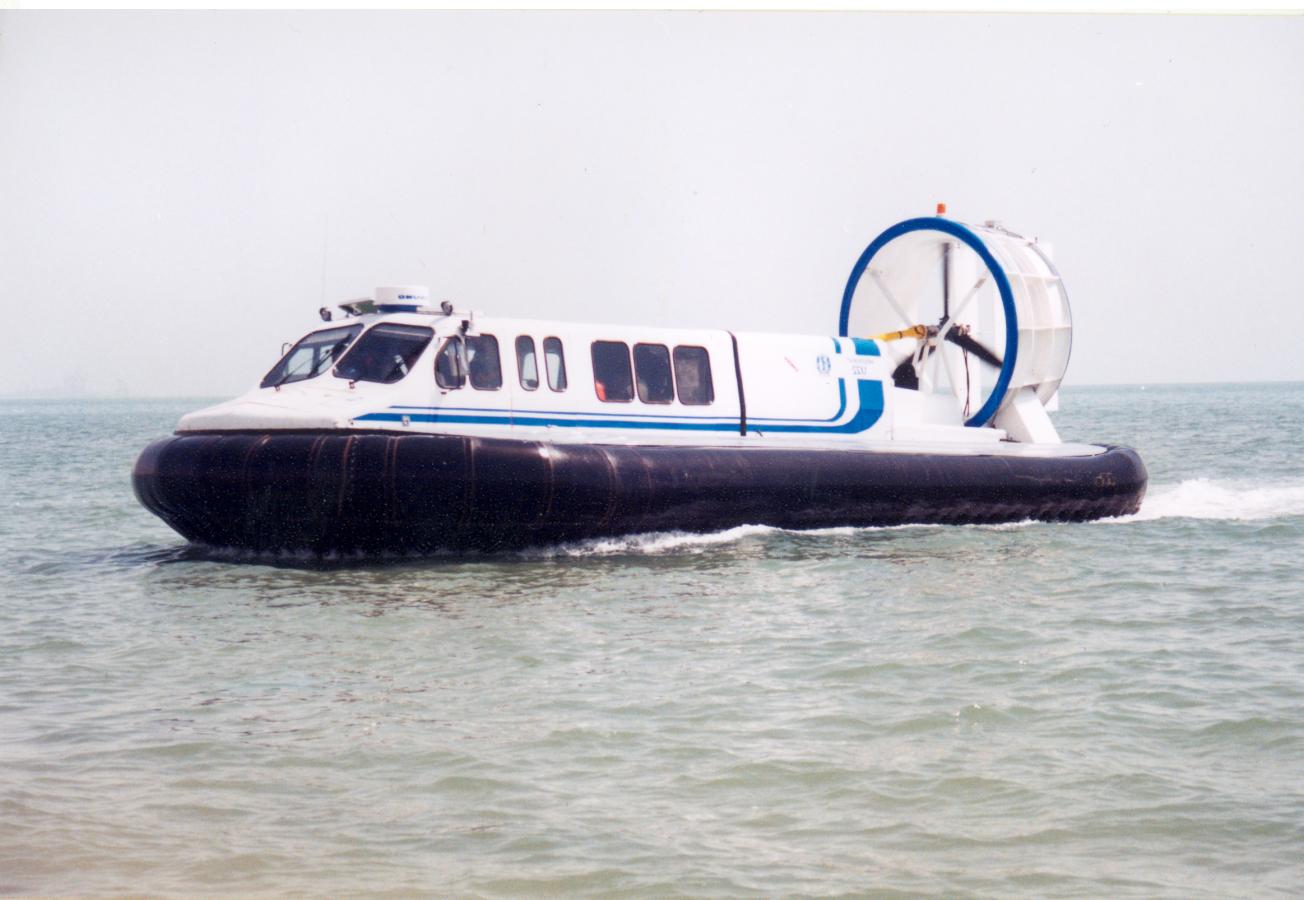 Aéroglisseur